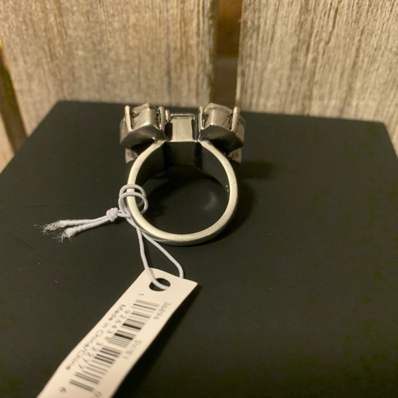BNWT Coach Ring (Rare) with Light Pink/Peach Stones - Picture 3 of 7